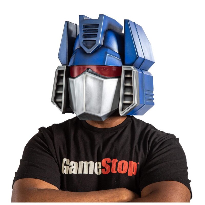 Modern Icons Transformers Replica G1 Soundwave Helmet Announced